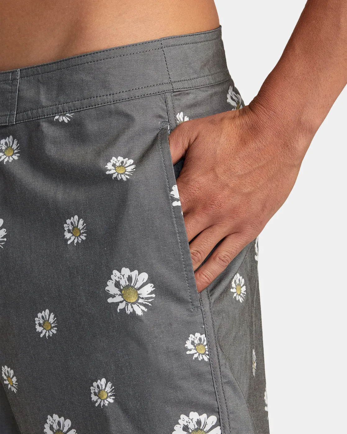 Freeport Boardshorts  16" - Black Floral