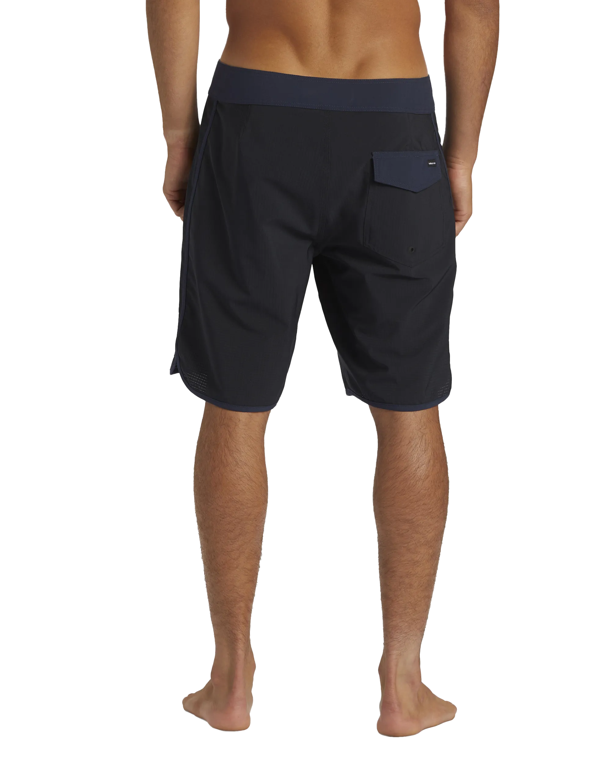 Highline Scallop Boardshorts in Black