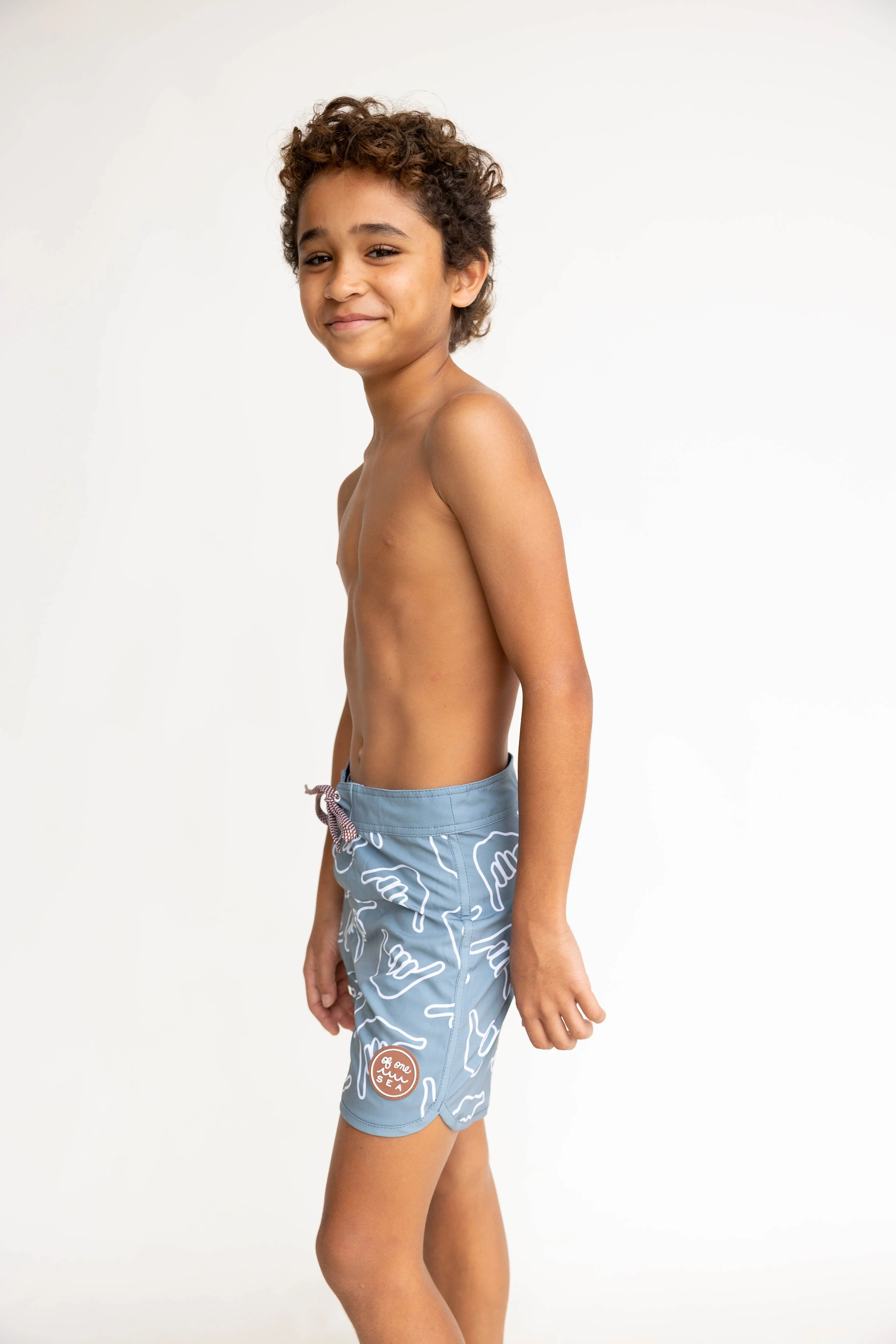 Kid’s Retro Boardshorts in Slate Gray Shaka