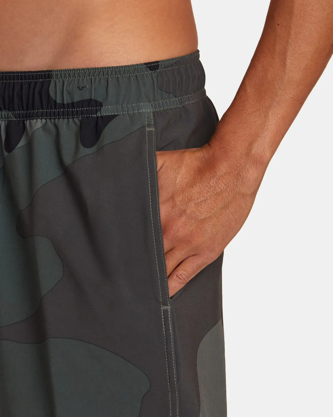 VA Elastic Waist Boardshorts 17" - Camo